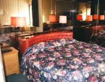 Motel Canadas Best Value Inn Toronto