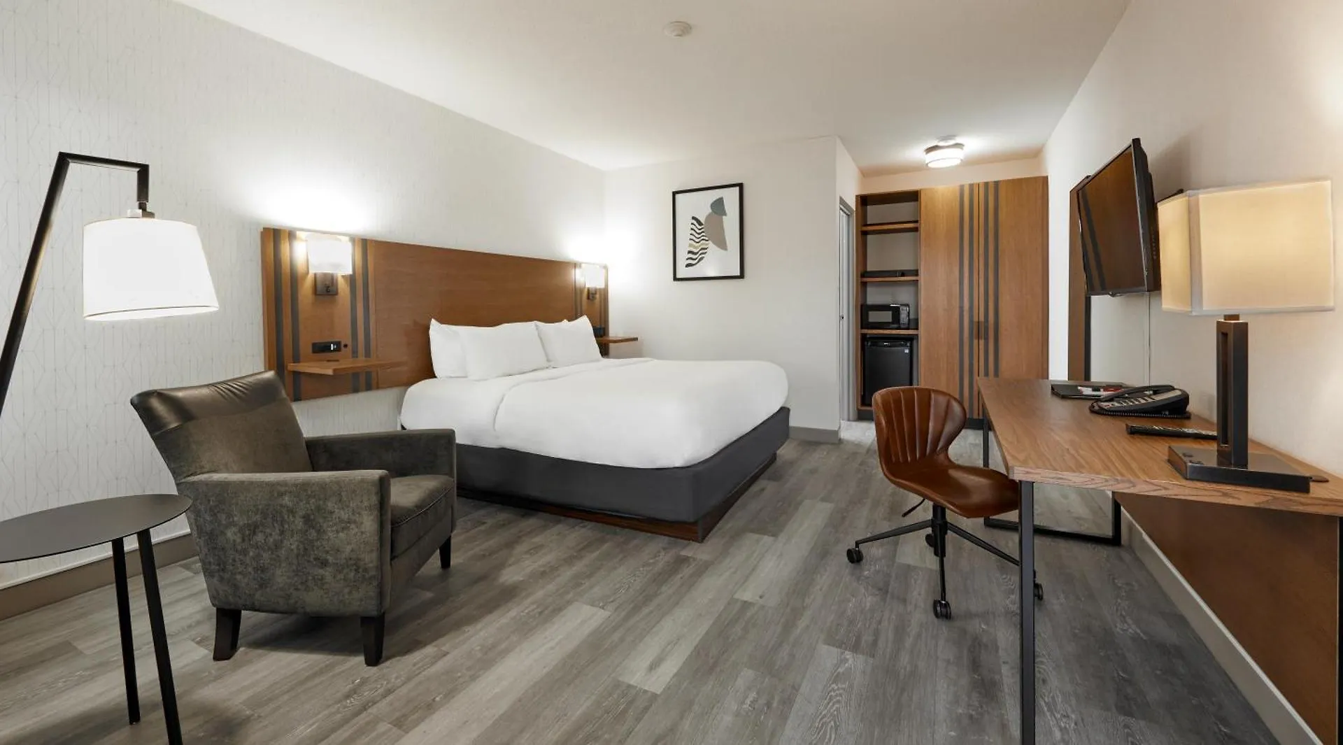 Canadas Best Value Inn Торонто Мотель