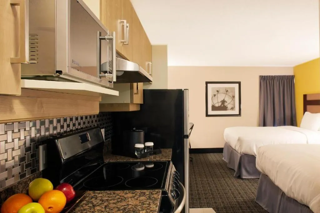 Canadas Best Value Inn Торонто 2*,